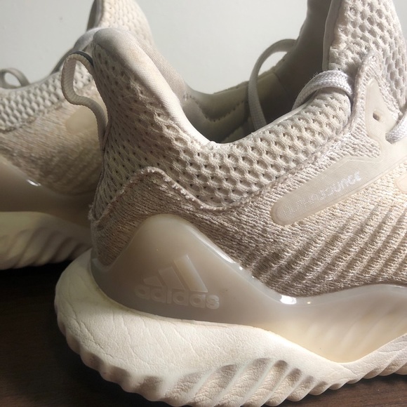 Adidas Alphabounce 3 - Picture 4 of 5
